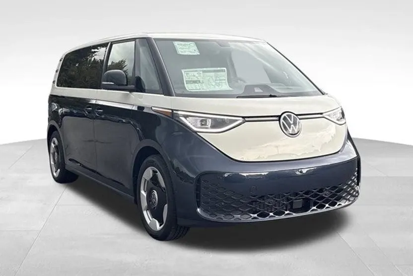2025 Volkswagen ID. Buzz Pro Plus photo 1