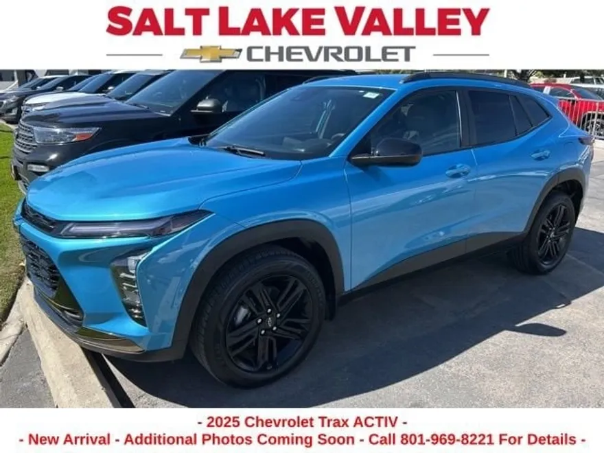 2025 Chevrolet Trax ACTIV photo 1