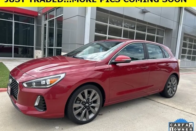2018 Hyundai Elantra GT Sport photo 1