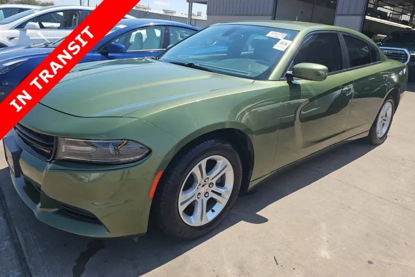 2019 Dodge Charger SXT photo 1