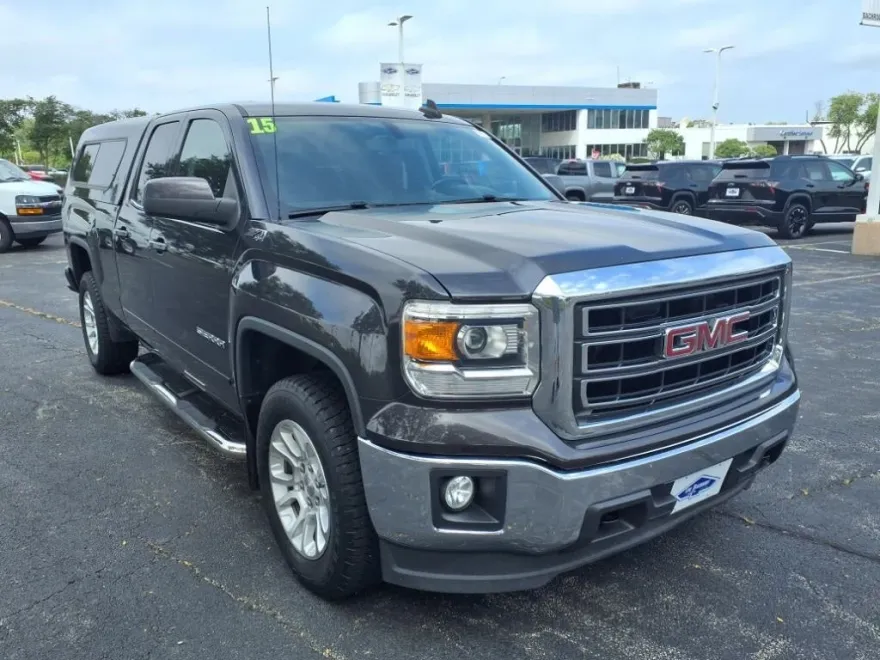 2015 Gmc Sierra 1500 SLE photo 1