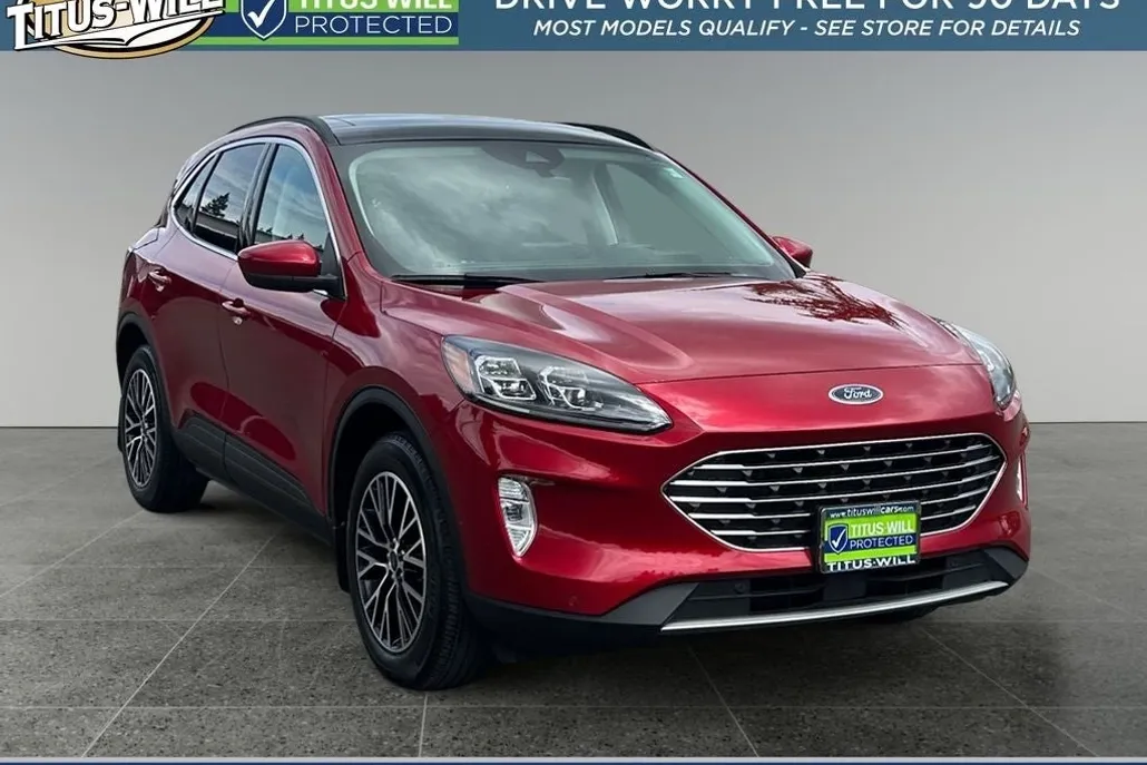 2022 Ford Escape Plug-In Hybrid Titanium photo 1