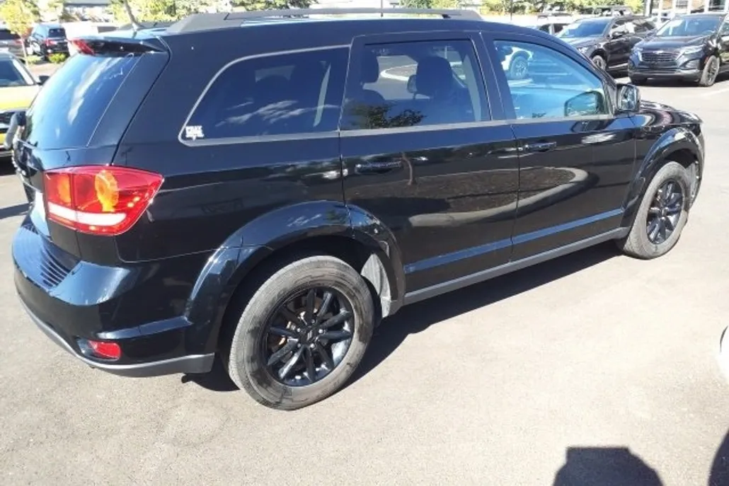2019 Dodge Journey SE photo 1