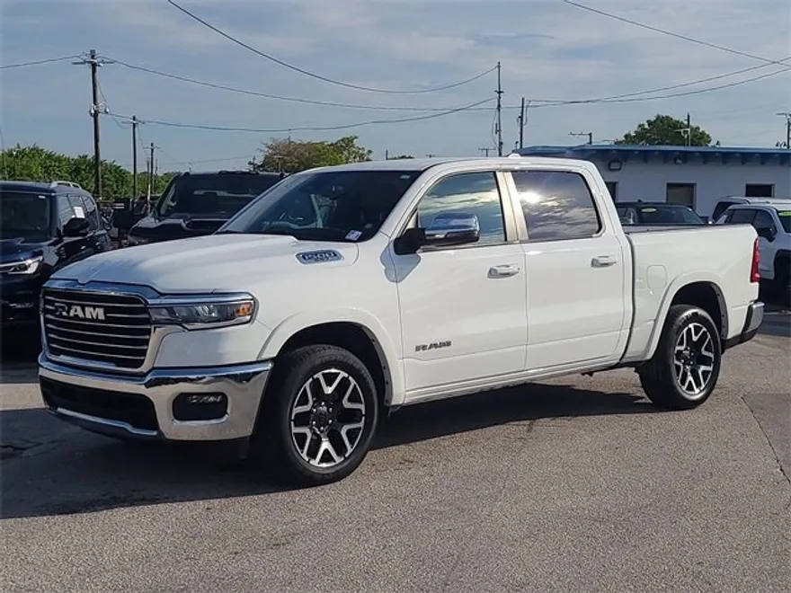 2025 Ram 1500 Laramie photo 1