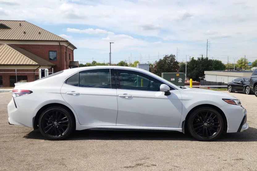 2022 Toyota Camry XSE photo 1