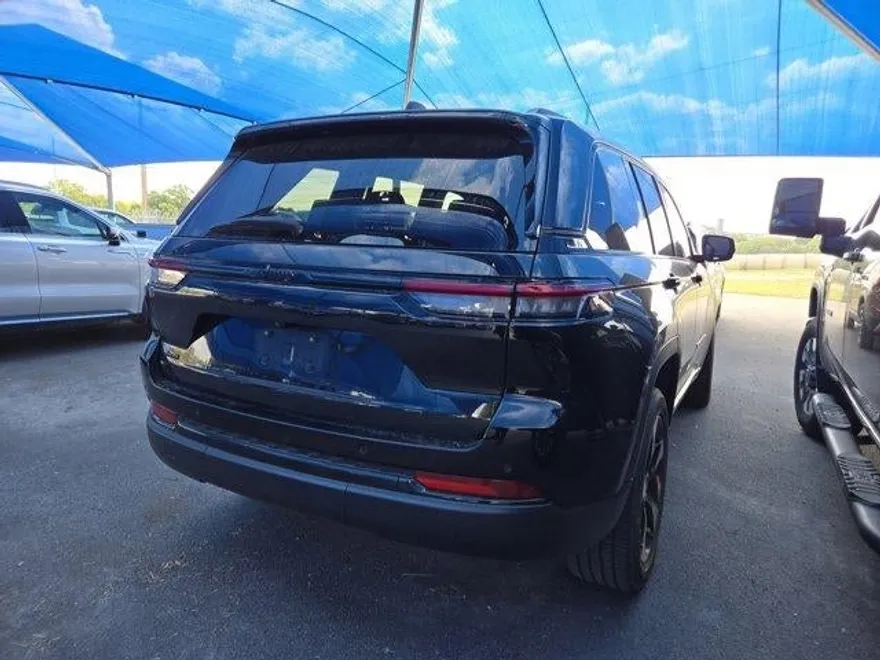 2023 Jeep Grand Cherokee Altitude X photo 1