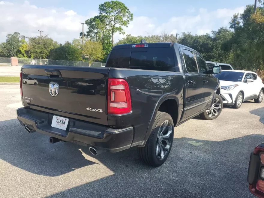 2023 Ram 1500 Limited photo 1