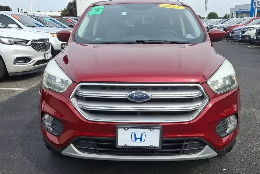2017 Ford Escape SE photo 1