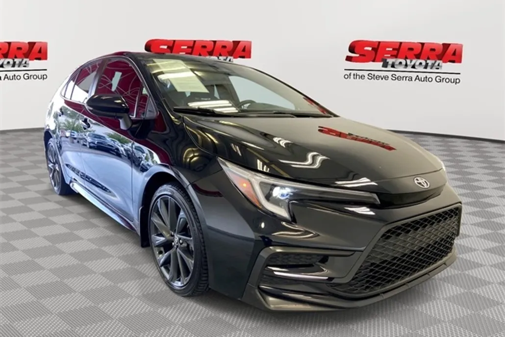 2025 Toyota Corolla SE photo 1