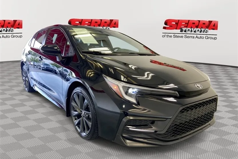 2025 Toyota Corolla SE photo 1