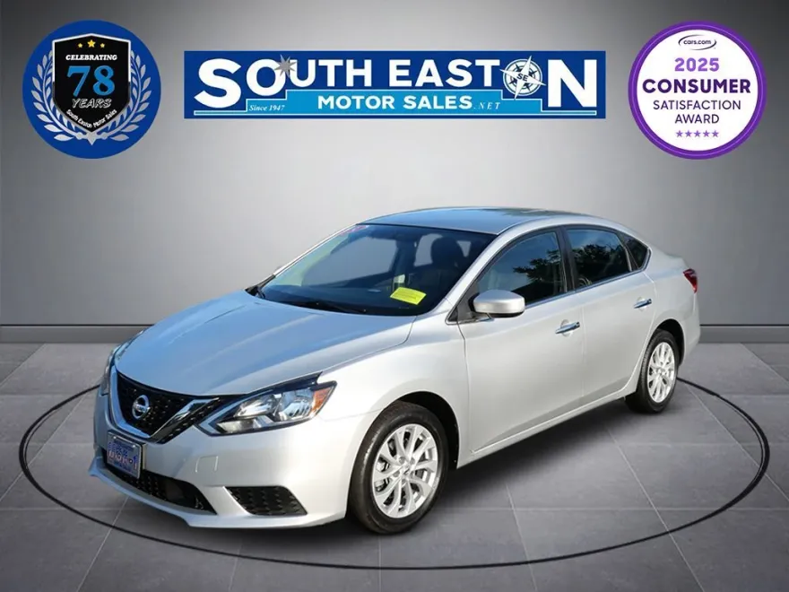 2018 Nissan Sentra SV photo 1