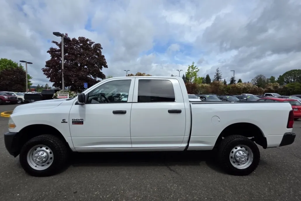 2012 Ram 2500 ST photo 1