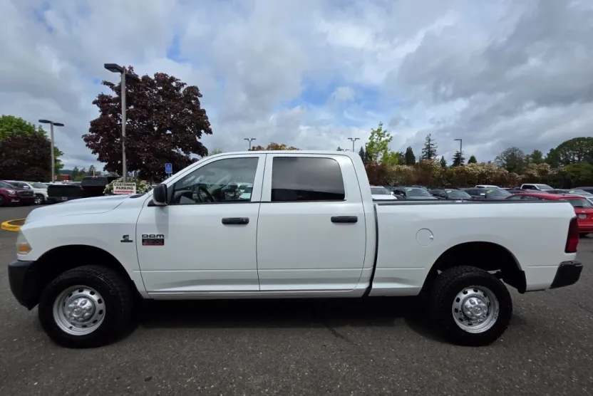 2012 Ram 2500 ST photo 1