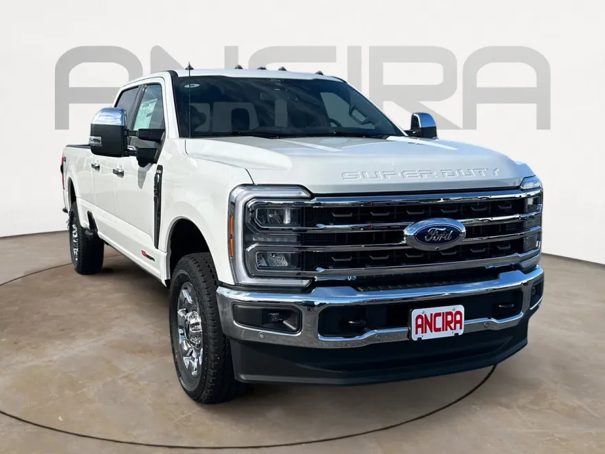 2025 Ford F-250 King Ranch photo 1