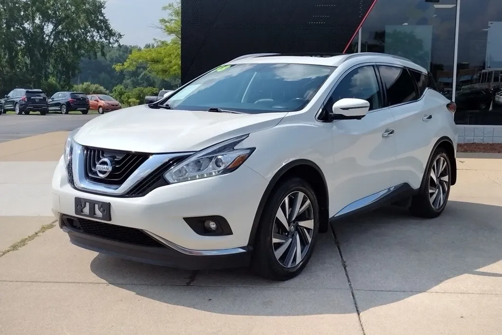 2018 Nissan Murano Platinum photo 1