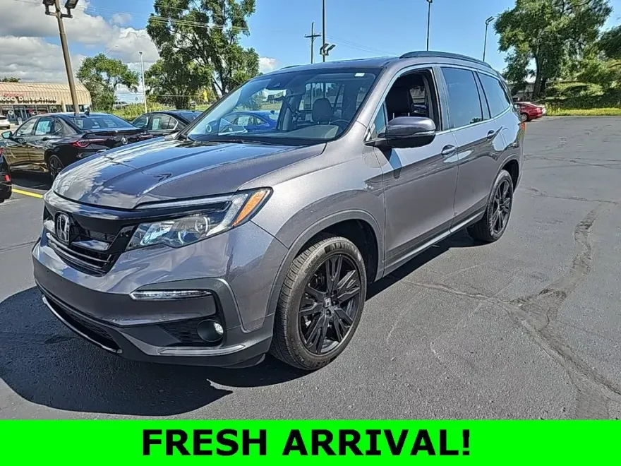 2022 Honda Pilot Special Edition photo 1