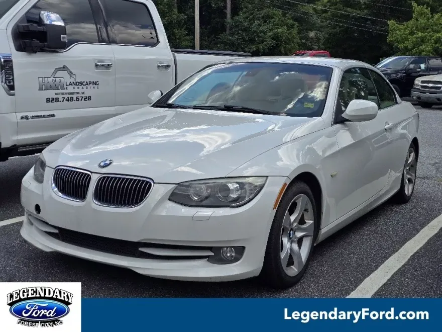 2012 Bmw 335i 3-Series photo 1