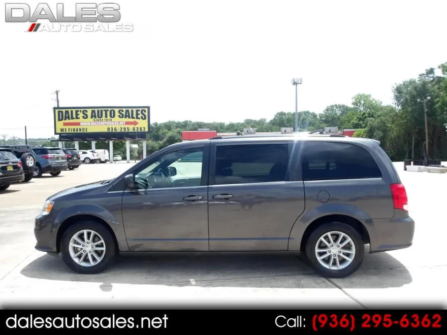2019 Dodge Grand Caravan SXT photo 1