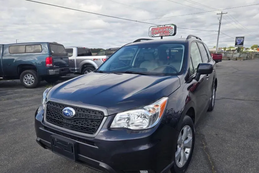 2015 Subaru Forester 2.5i Premium photo 1
