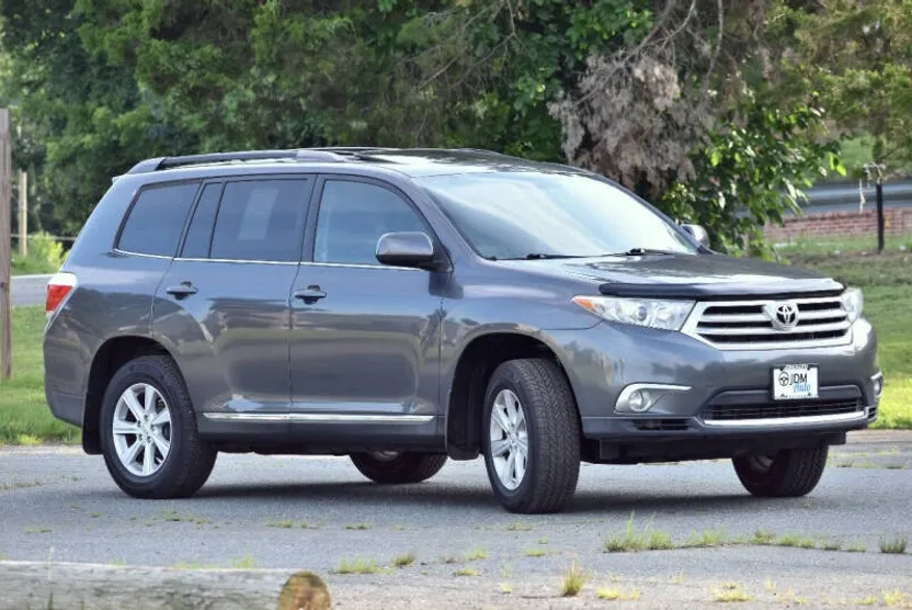 2012 Toyota Highlander Base Hybrid photo 1