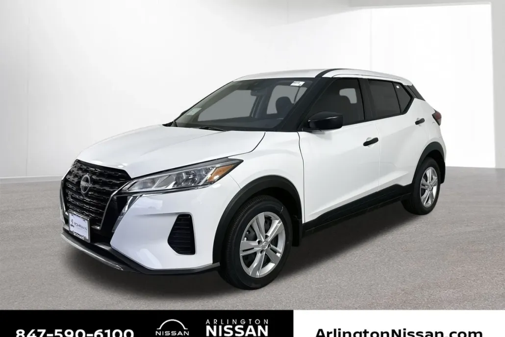 2025 Nissan Kicks Play S photo 1