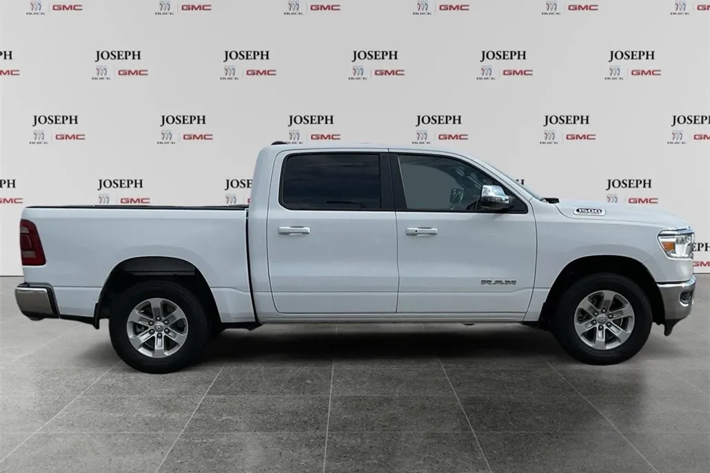 2024 Ram 1500 Laramie photo 1