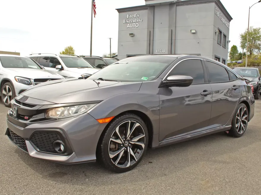 2017 Honda Civic Si photo 1
