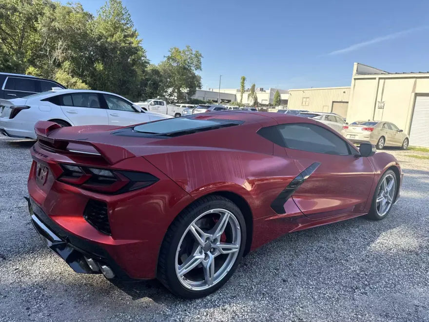 2021 Chevrolet Corvette Stingray 2LT photo 1