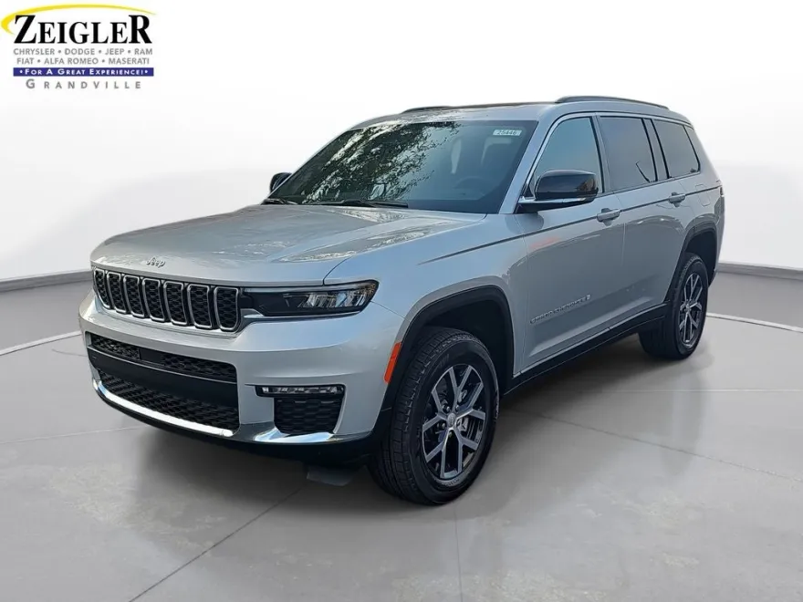 2025 Jeep Grand Cherokee Limited photo 1