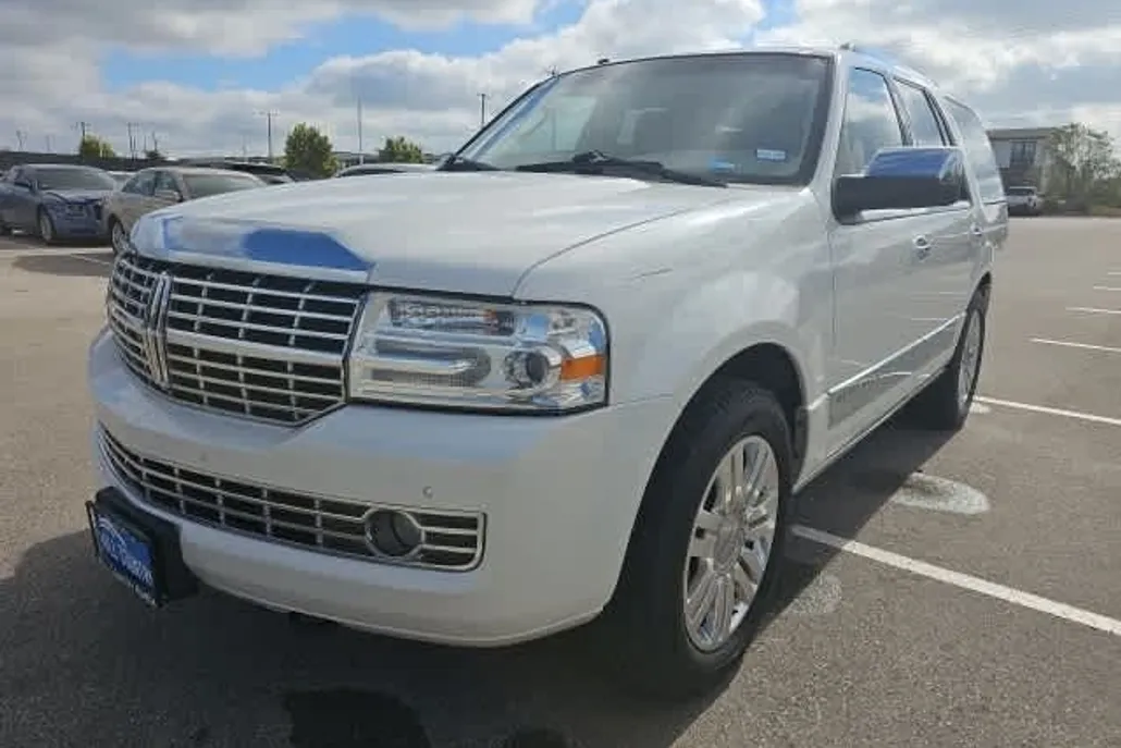 2014 Lincoln Navigator photo 1