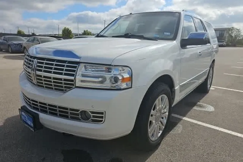 2014 Lincoln Navigator photo 1