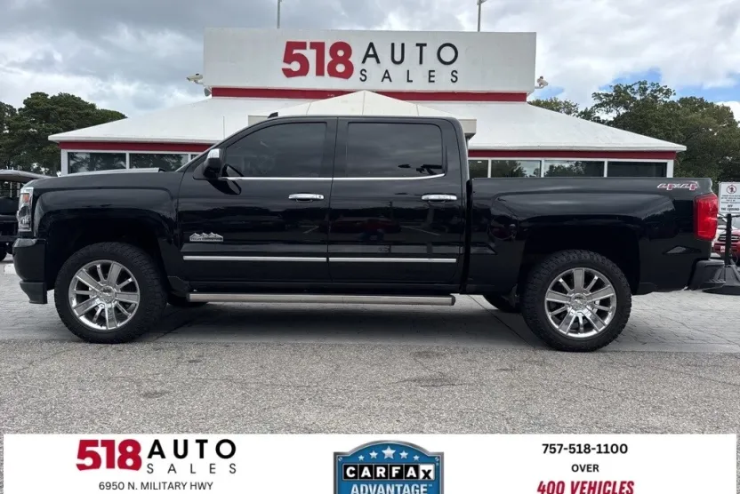 2017 Chevrolet Silverado 1500 High Country photo 1
