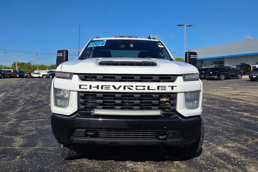 2021 Chevrolet Silverado 2500HD Custom photo 1