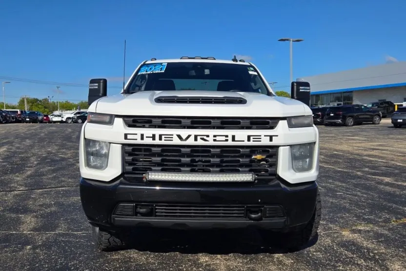 2021 Chevrolet Silverado 2500HD Custom photo 1