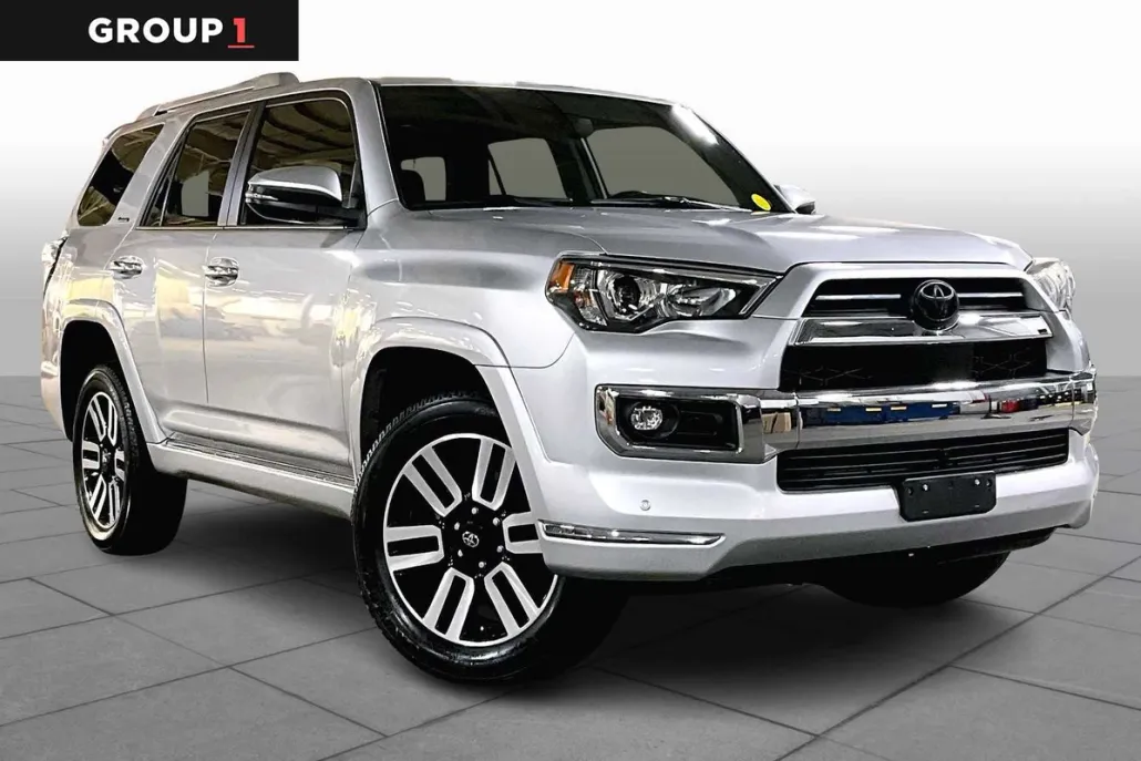 2023 Toyota 4Runner Limited photo 1