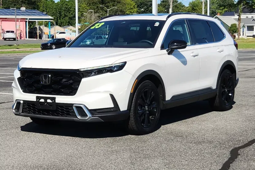 2023 Honda CR-V Hybrid Sport Touring photo 1