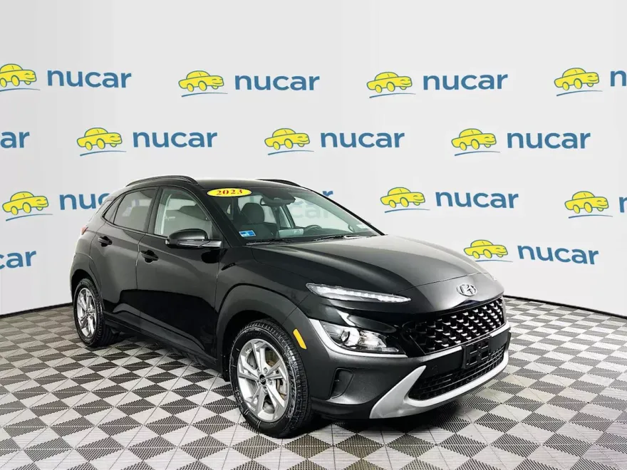 2023 Hyundai Kona SEL photo 1