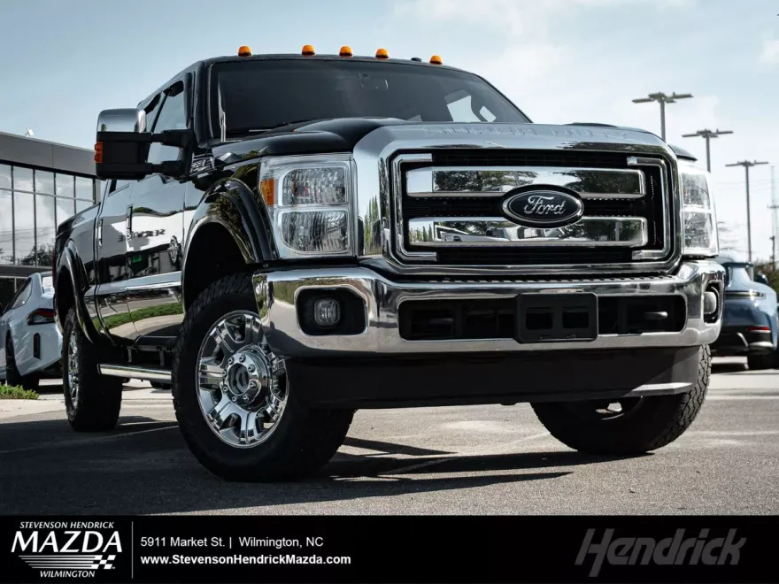 2016 Ford F-350 Lariat photo 1