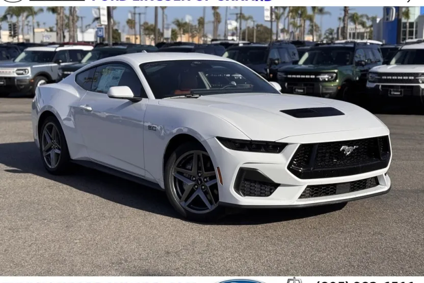 2025 Ford Mustang GT Premium photo 1
