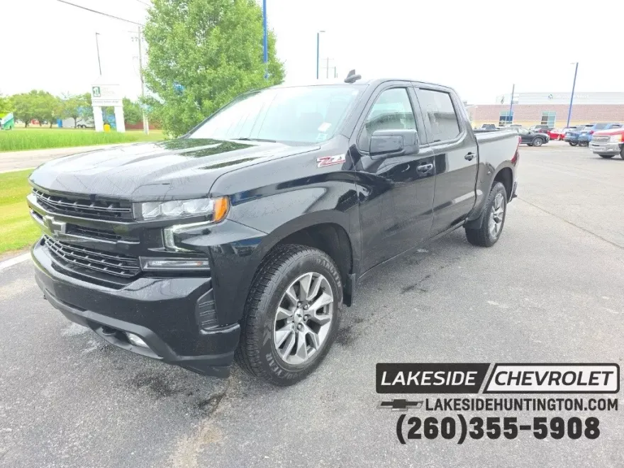 2022 Chevrolet Silverado 1500 RST photo 1