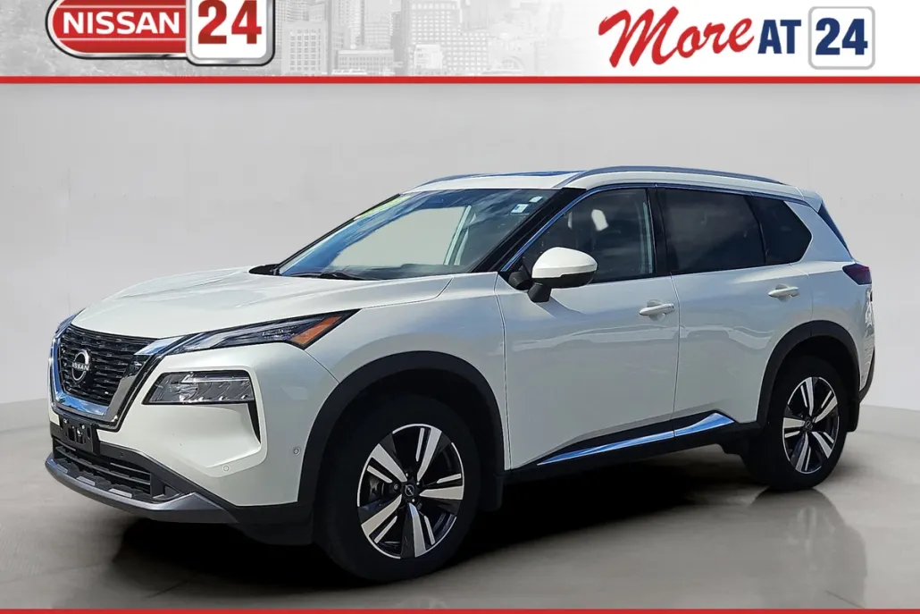 2023 Nissan Rogue SL photo 1