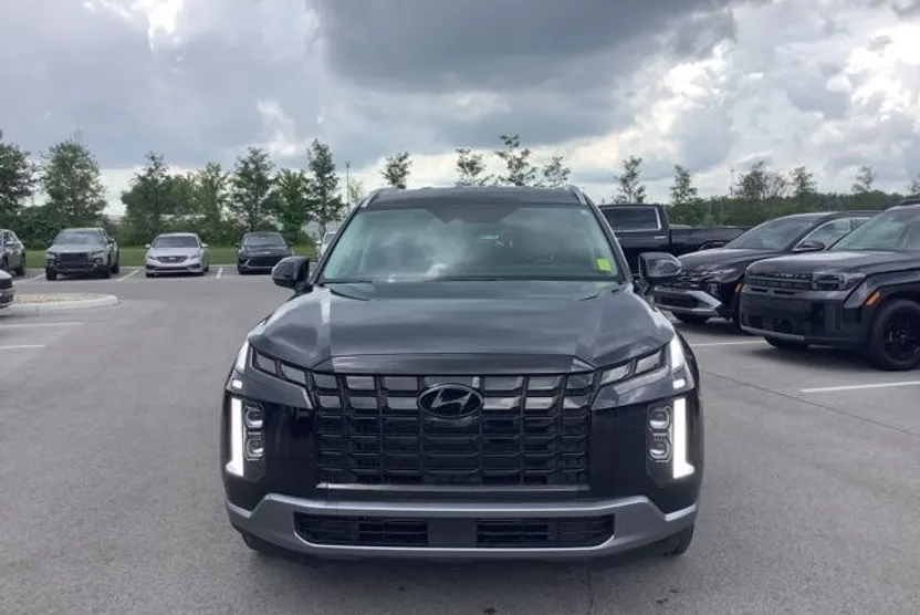 2024 Hyundai Palisade SEL photo 1