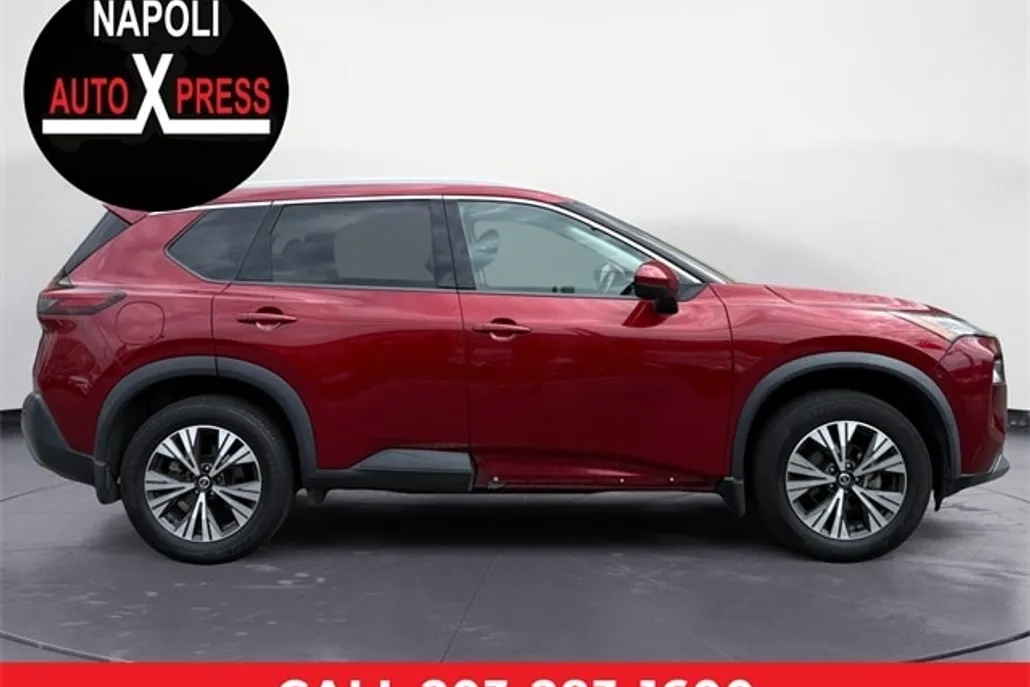 2021 Nissan Rogue SV photo 1