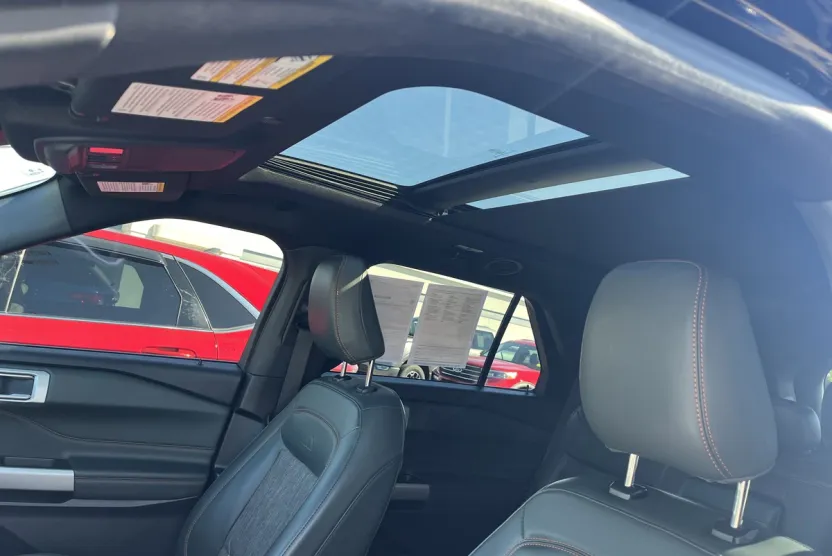 2023 Ford Explorer Timberline photo 1
