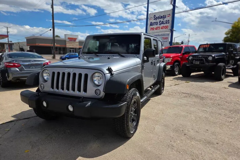 2015 Jeep Wrangler Unlimited Sport photo 1