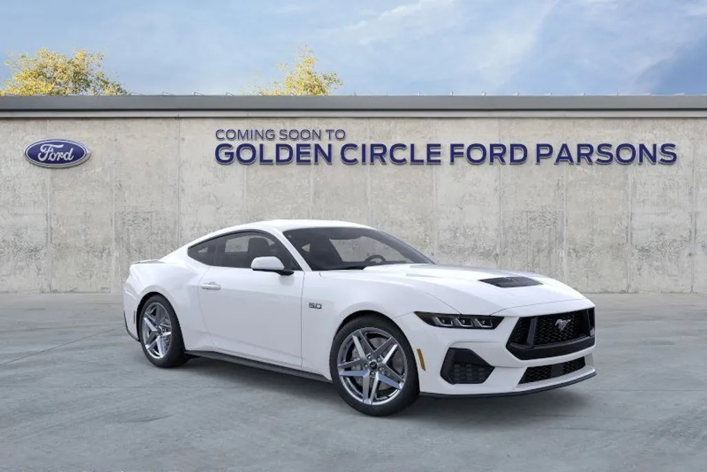 2025 Ford Mustang GT photo 1
