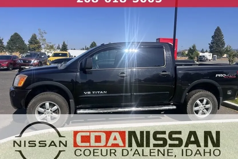 2012 Nissan Titan PRO-4X photo 1