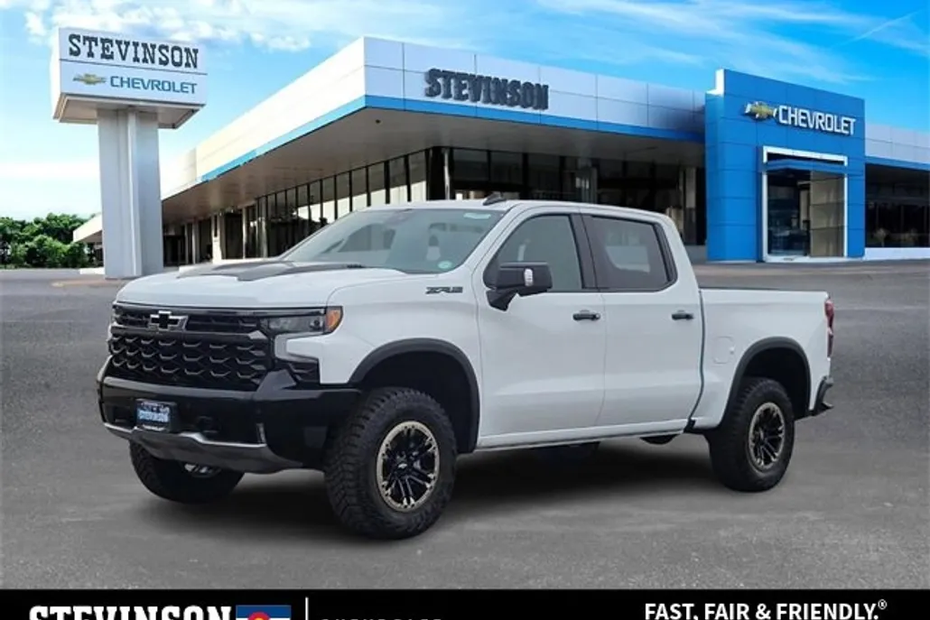 2025 Chevrolet Silverado 1500 ZR2 photo 1