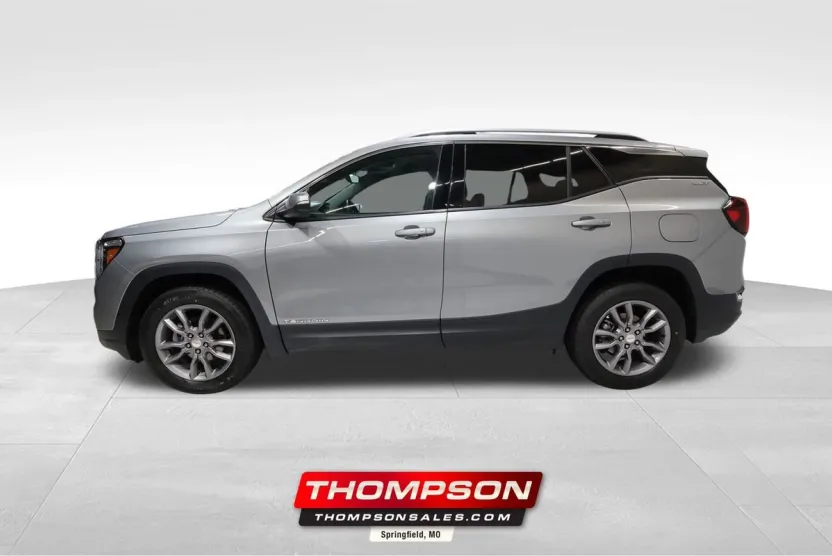 2024 Gmc Terrain SLT photo 1