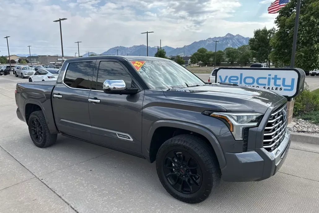 2023 Toyota Tundra CapStone photo 1
